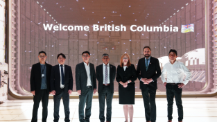 (사진1) 브이에이코퍼레이션-캐나다 브리티시 컬럼비아(BC)주 글로벌 사업 확장 및제작 기술 협력 논의.png