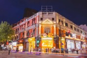 카카오 '라이언' 중국 상하이 첫 매장 오픈
